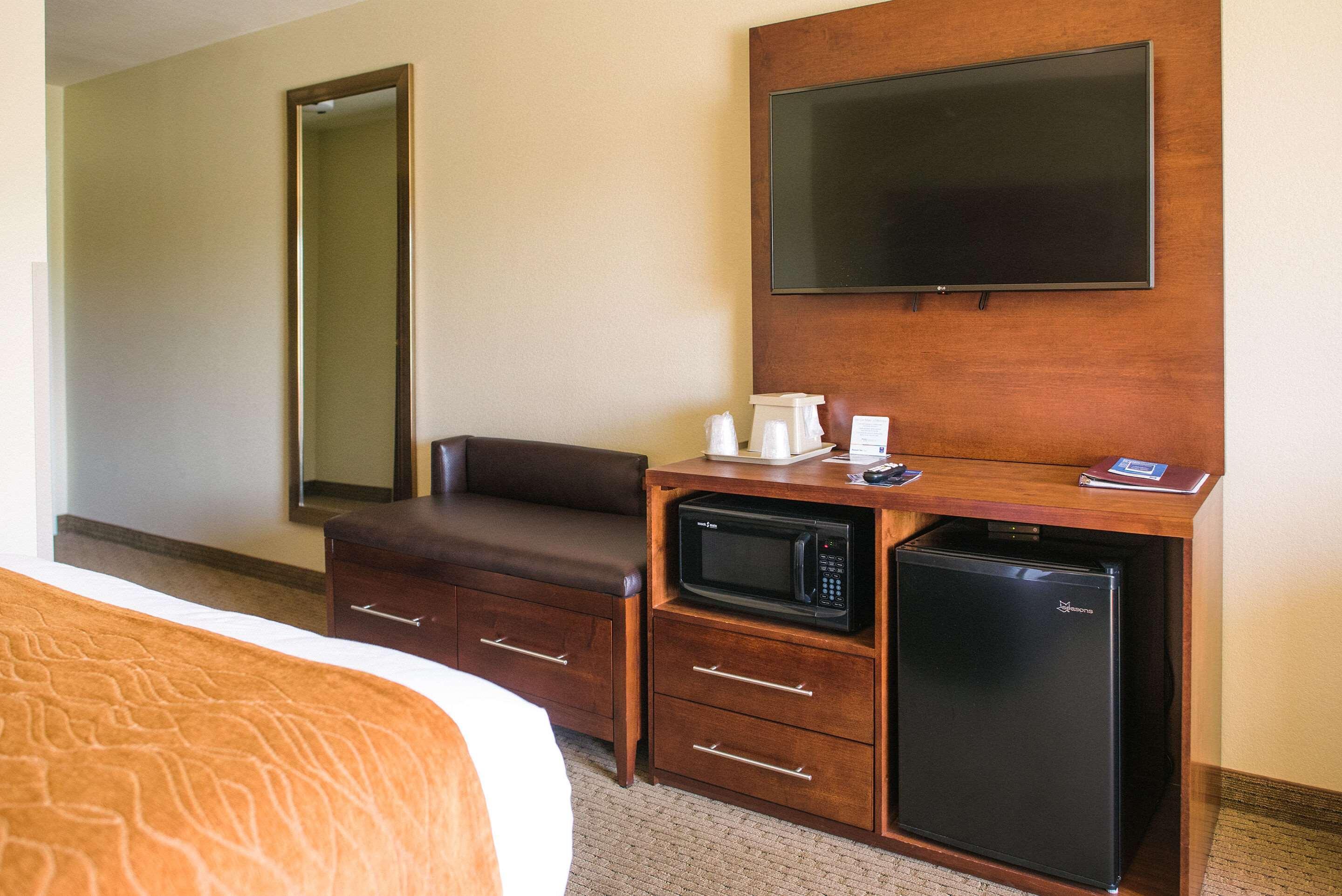 Comfort Inn & Suites Кастер Экстерьер фото