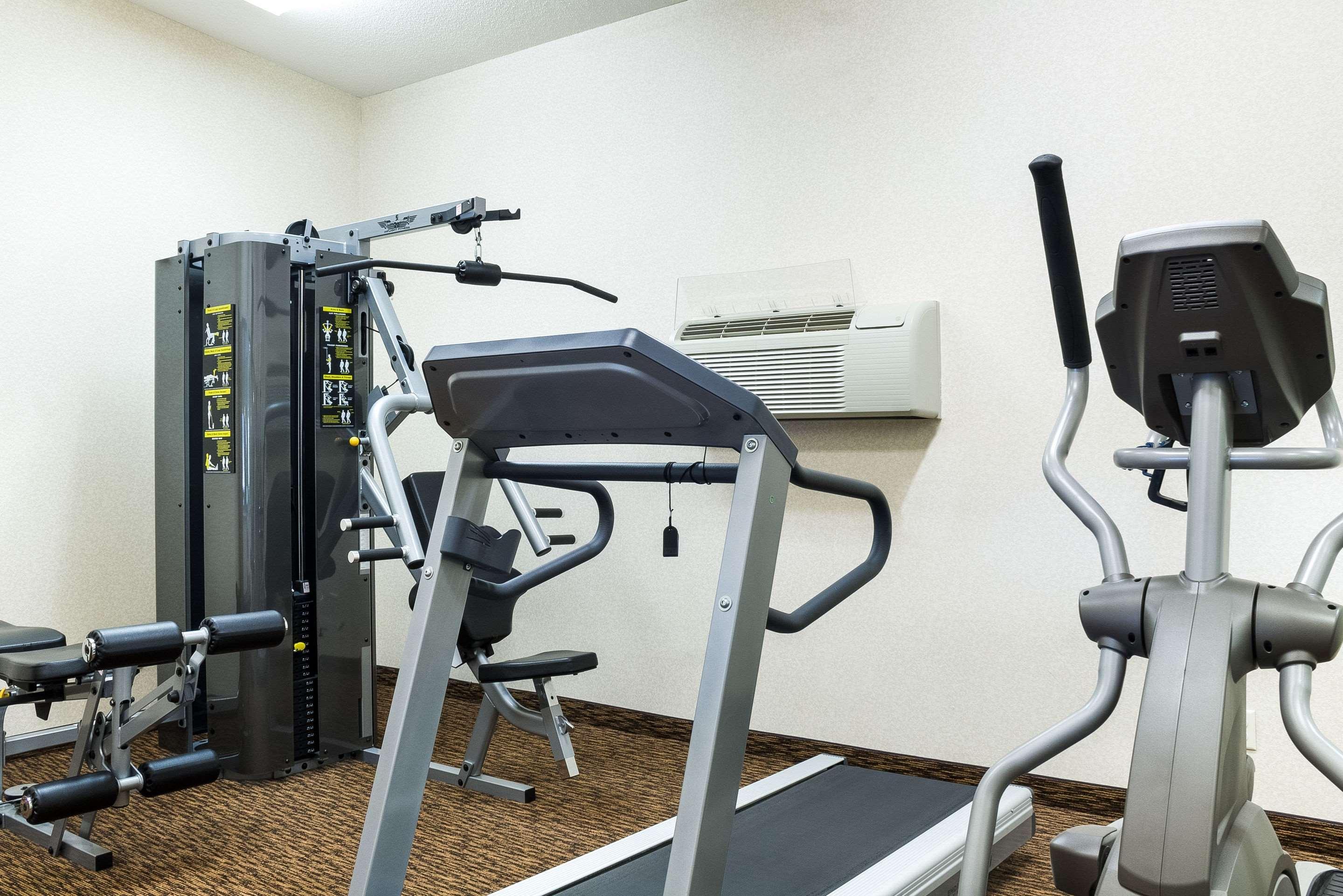 Comfort Inn & Suites Кастер Экстерьер фото